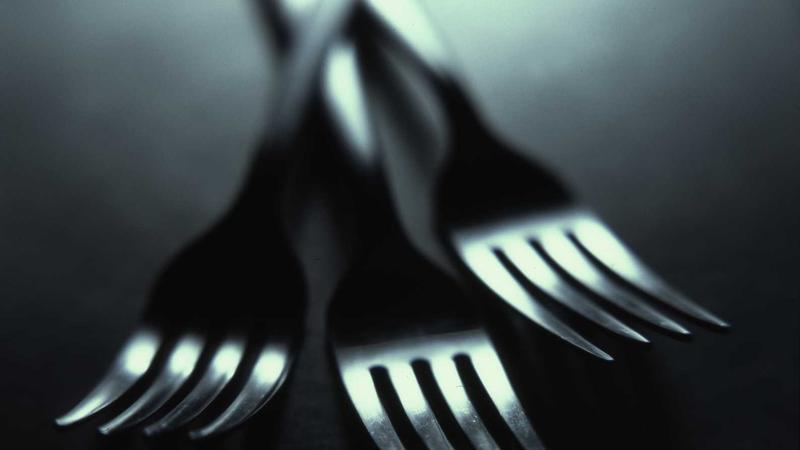 Erkeklerin Kıskançlığı: Bir Sevgi İfadesi mi, Yoksa Güvensizlik mi?